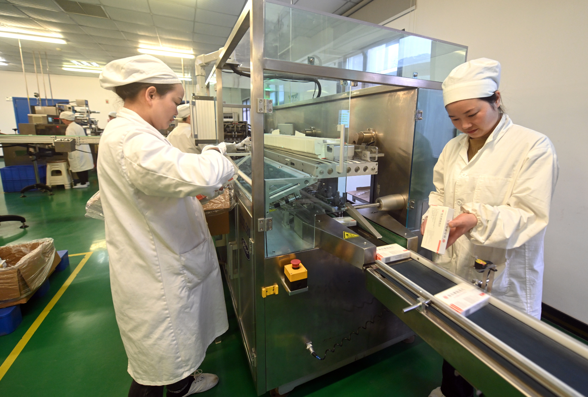 重庆万盛以大数据智能化为引领的创新驱动发展，这些产业已走上转型之路